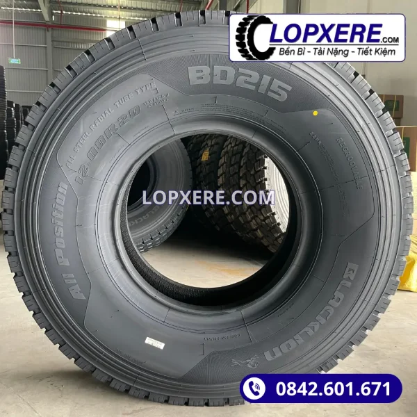 Lốp xe Blacklion BD215 12.00R20 gai xuôi hỗn hợp 22PR giá tốt