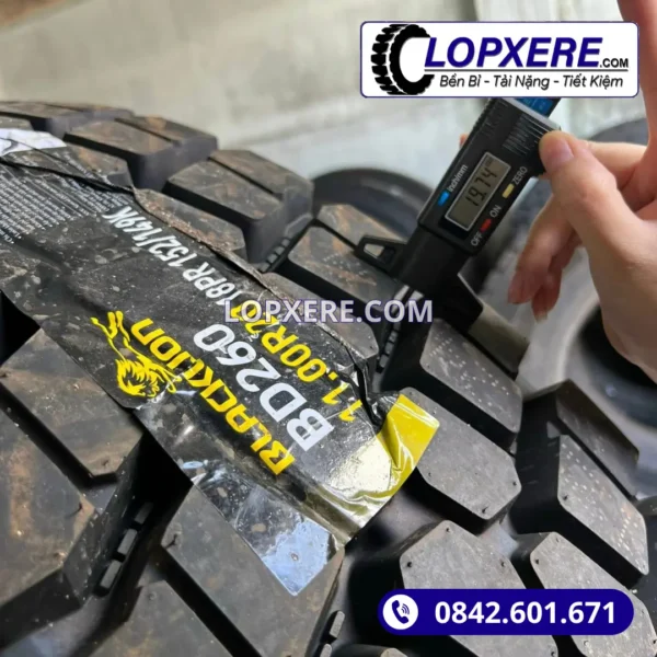 Lốp xe Blacklion BD260 11.00r20 gai ngang 18PR giá tốt