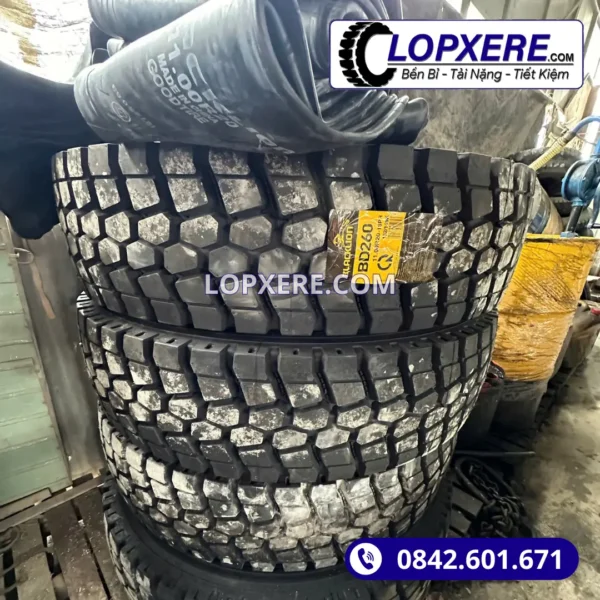 Lốp Blacklion BD260 11.00R20 gai ngang