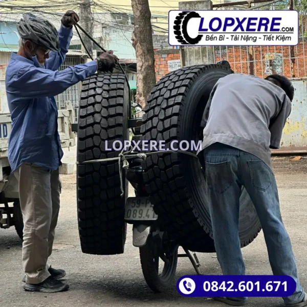 Lốp xe ben Blacklion BD260 12.00r20 gai ngang 20PR giá tốt