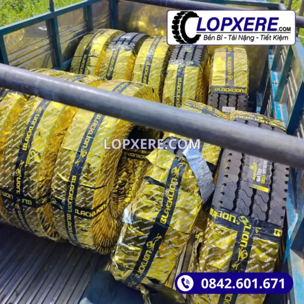 Lốp xe đầu kéo Blacklion BA122 12r22.5 gai xuôi hỗn hợp 18PR giá tốt