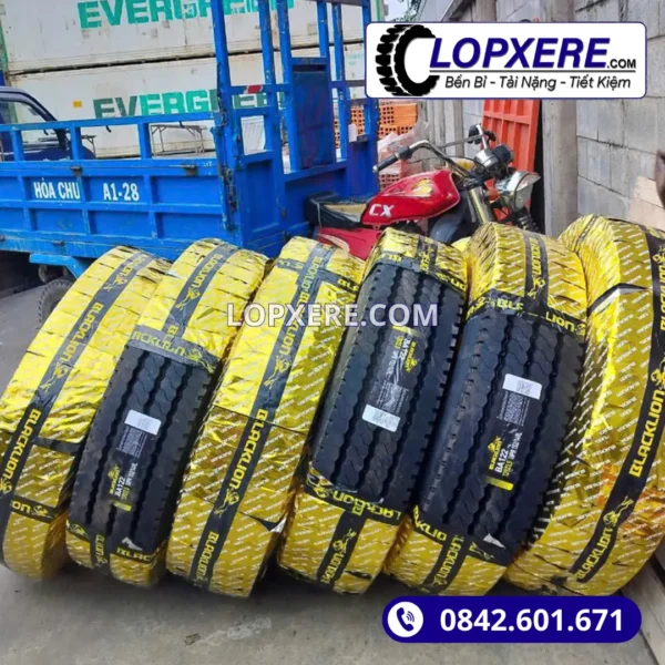 Lốp xe tải Blacklion BA122 12r22.5 gai xuôi hỗn hợp 18PR giá tốt