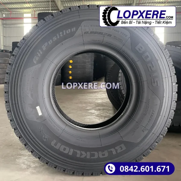 Lốp xe tải Blacklion BD215 11.00r20 gai xuôi hỗn hợp 18PR giá tốt