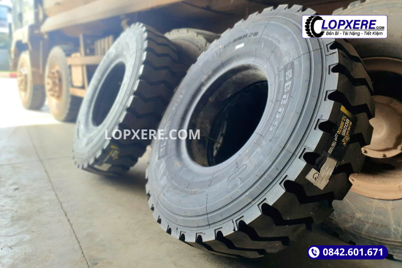 lop-12.00r20-bam-duong-tot-nho-dien-tic-tiep-xuc-lon