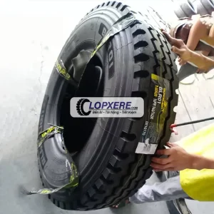 Lốp Blacklion 900R20 BLR01 gai xuôi zigzag