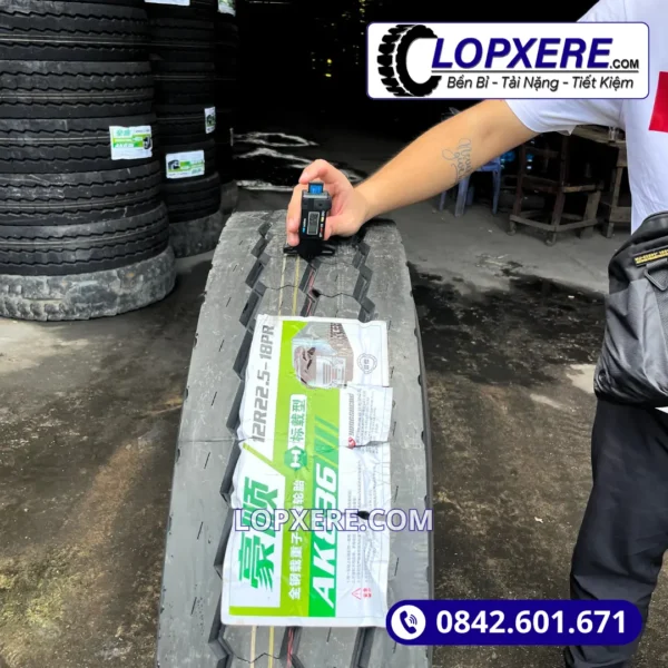 lop-hosuper-ak836-12r22.5-gai-xuoi-hon-hop-gia-re