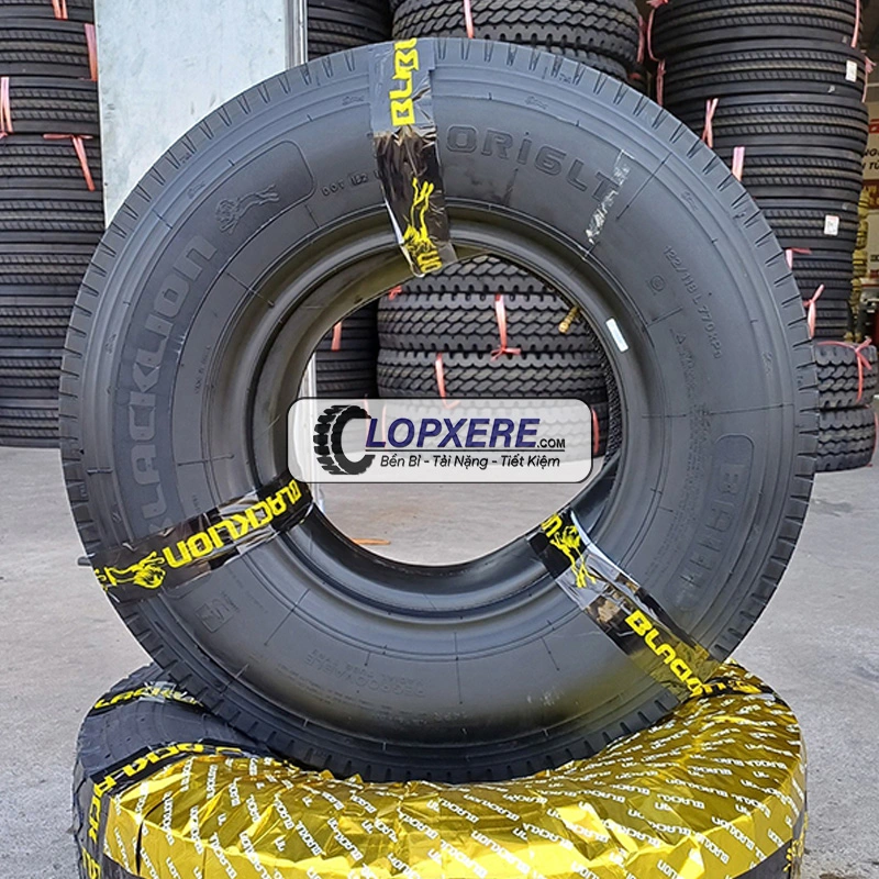 Lốp xe Blacklion 750R16 BA111 gai xuôi thẳng