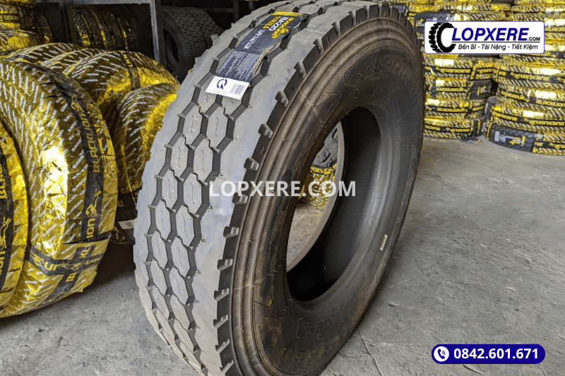 thuong-hieu-blacklion-cung-cap-da-dang-san-pham-cho-canh-tai-xe