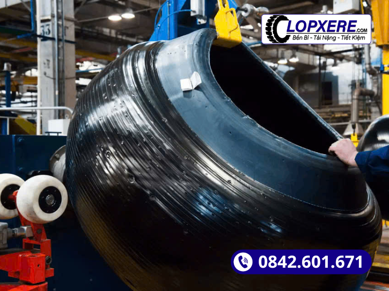 thuong-hieu-lop-hosuper-tap-trung-vao-viet-phat-trien-san-pham-thay-vi-marketing