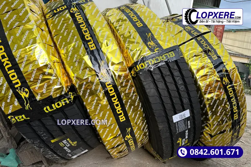 vo-xe-tai-blacklion-bam-duong-tot-va-van-hanh-on-dinh