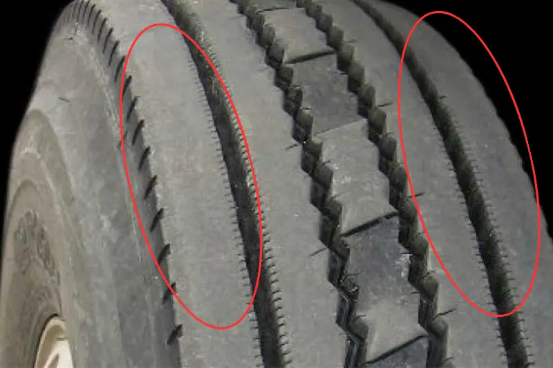 Lốp xe tải mòn về hai bên