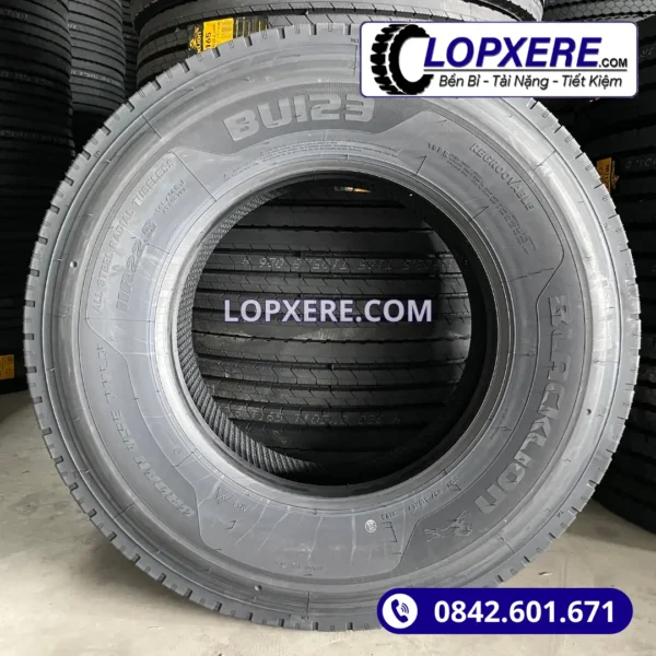 Lốp xe đầu kéo Blacklion BU123 11r22.5 gai xuôi thẳng 16PR giá tốt