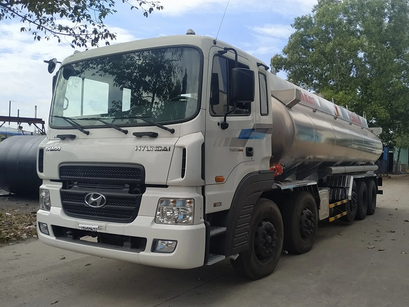 Xe Hyundai HD360 sử dụng lốp ô tô tải kích thước 12r22.5