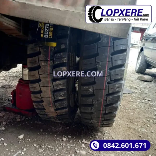 Lốp xe Blacklion BD270 7.50r16 LT gai ngang 14PR giá tốt