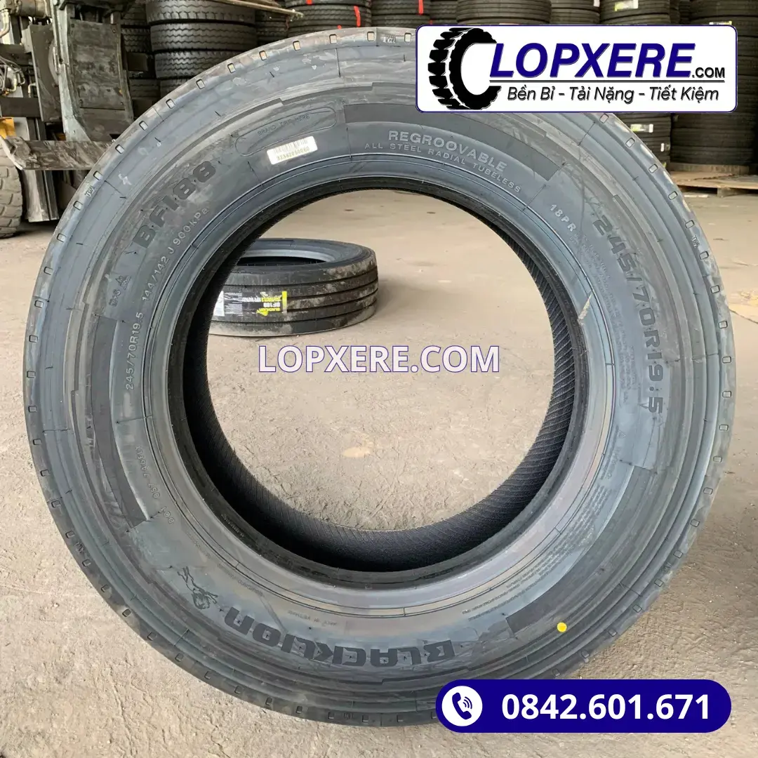 Lốp xe Blacklion BF188 245/70r19.5 gai xuôi 18PR giá tốt