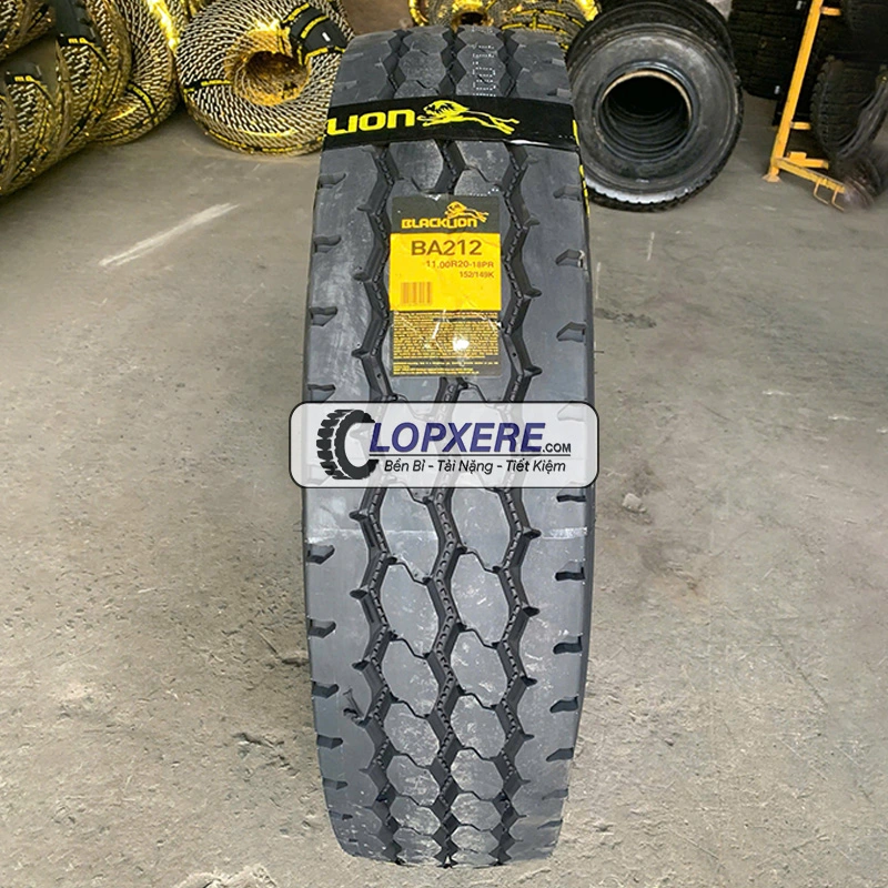 Lốp xe Blacklion 11.00R20 BA212 gai xuôi hỗn hợp