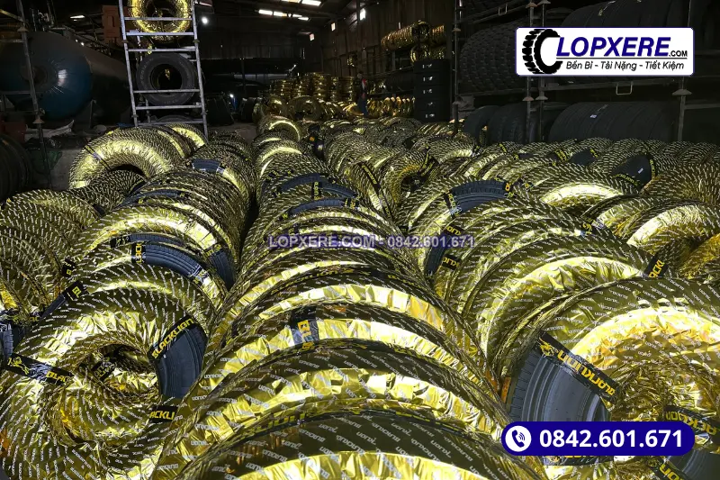 Hệ thống kho bãi lớn và thuận lợi để phân phối các tỉnh miền nam