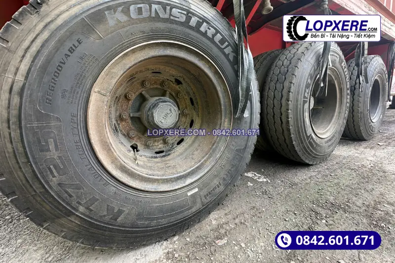 Lốp 1100r20 được sử dụng rộng rãi ở các dòng xe đời cũ