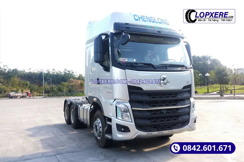 Xe đầu kéo Chenglong Hải Âu H7 với Cabin rộng rãi