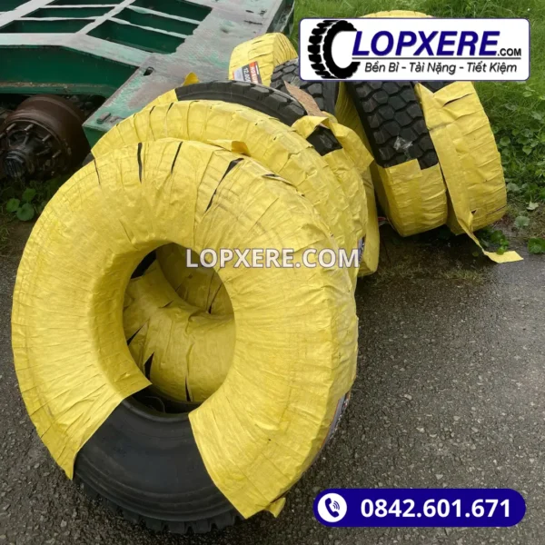 Lốp xe đầu kéo 12.00r20 Hosuper AK588 gai ngang 20PR giá tốt