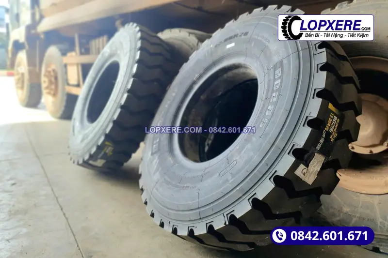 Lốp xe tải Sư Tử Đen chịu tải khoẻ với khả năng vận hành ổn định