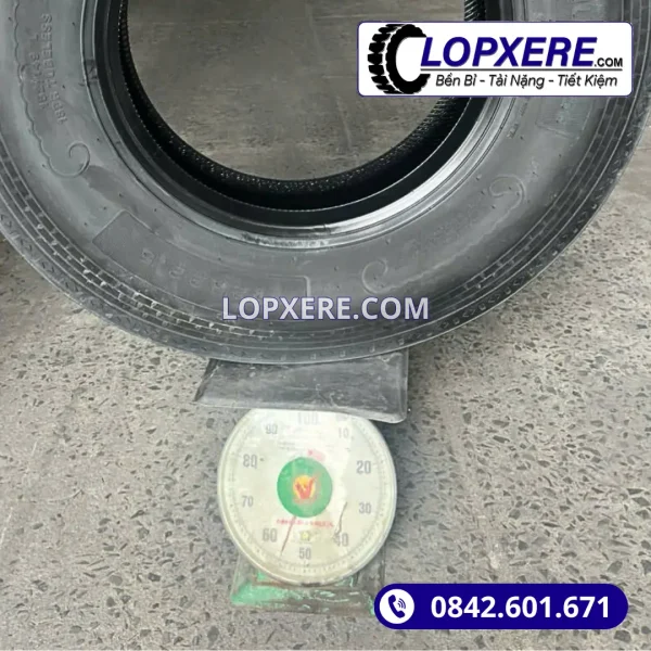 Lốp Gashun GS256 12r22.5 gai xuôi thẳng 18PR