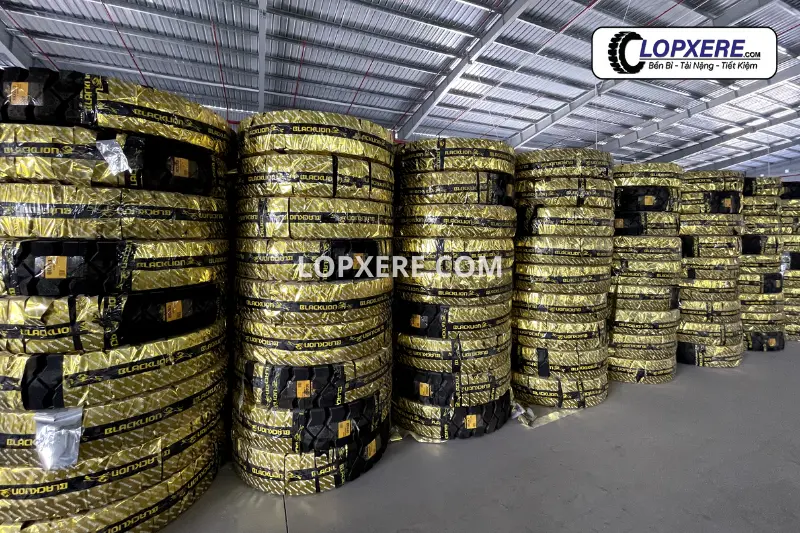 kho-lop-12r20-chat-luong-cao-cap-tai-lop-xe-re